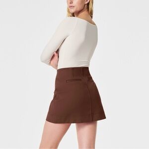 Spanx NWT Stretch Twill Mini Skirt Structured Trouser Pockets Casual Brown
